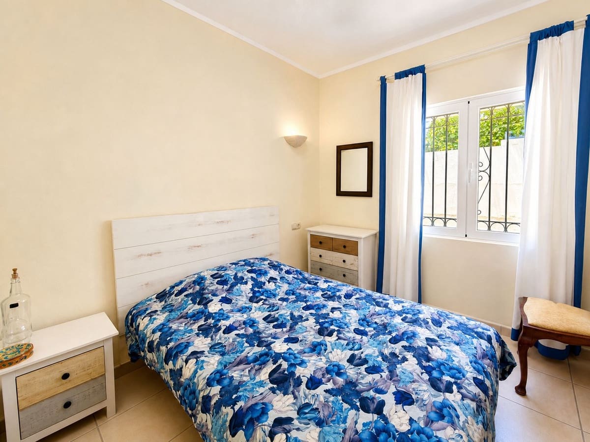 3 Zimmer Villa zu verkaufen in La Duquesa / Puerto de la Duquesa mit Garage - 549.000 € (Ref: 10079885)