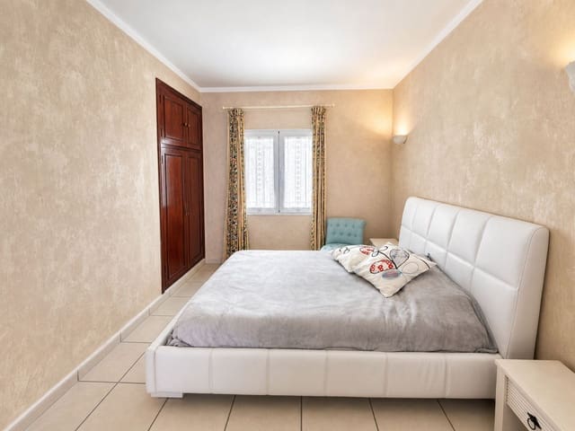 3 Zimmer Villa zu verkaufen in La Duquesa / Puerto de la Duquesa, Manilva mit Garage - 549.000 € (Ref: 10079885)
