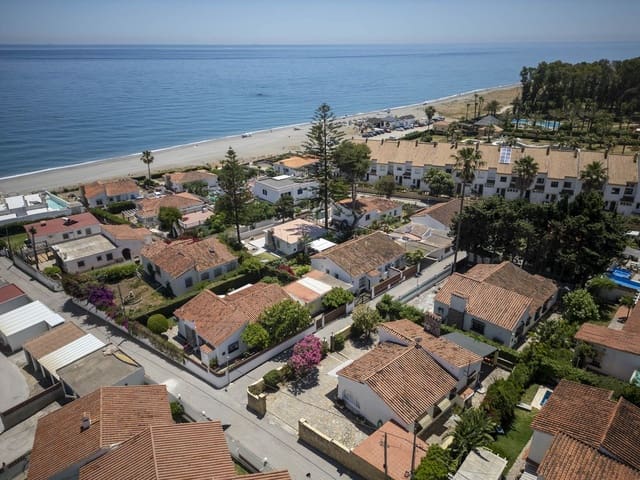 3 Zimmer Villa zu verkaufen in La Duquesa / Puerto de la Duquesa, Manilva mit Garage - 549.000 € (Ref: 10079885)