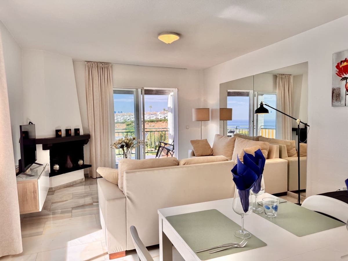 2 soverom Penthouse til salgs i Calahonda med svømmebasseng - € 390 000 (Ref: 10086235)