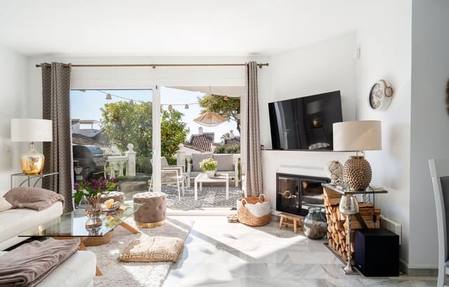 3 Zimmer Haus zu verkaufen in Calahonda, Mijas mit Pool Garage - 590.000 € (Ref: 10086431)