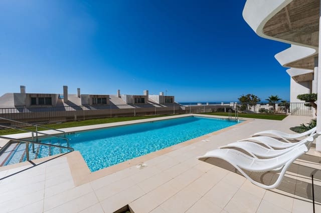 3 soverom Penthouse til salgs i Benalmádena med svømmebasseng garasje - € 995 000 (Ref: 10086504)