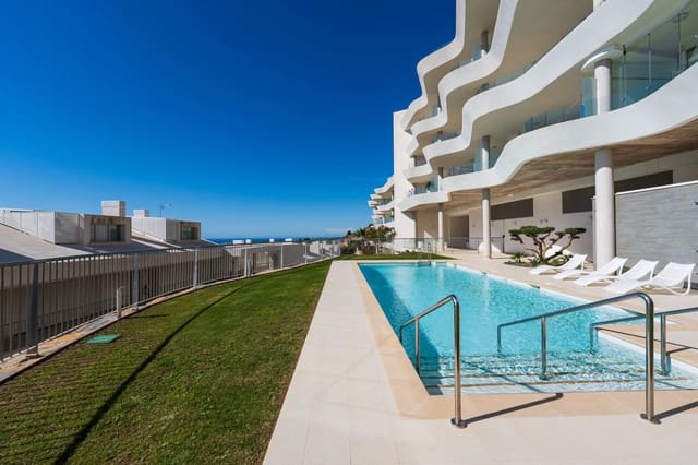 3 soverom Penthouse til salgs i Benalmádena med svømmebasseng garasje - € 995 000 (Ref: 10086504)