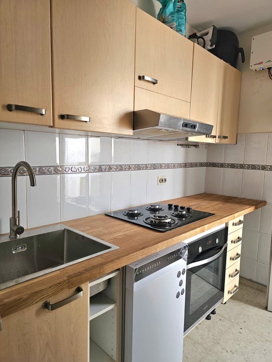 3 makuuhuone Omakotitalo myytävänä paikassa Manilva mukana uima-altaan - 329 000 € (Ref: 10089676)