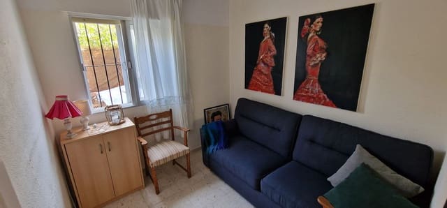3 makuuhuone Omakotitalo myytävänä paikassa Manilva mukana uima-altaan - 329 000 € (Ref: 10089676)