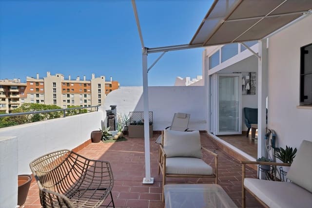 4 bedroom Townhouse for sale in Fuengirola with pool garage - € 525,000 (Ref: 10089685)