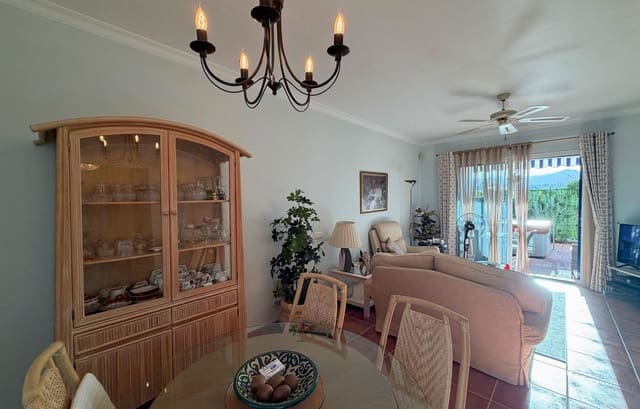 3 Zimmer Haus zu verkaufen in Nueva Andalucia, Marbella mit Pool Garage - 550.000 € (Ref: 10089688)
