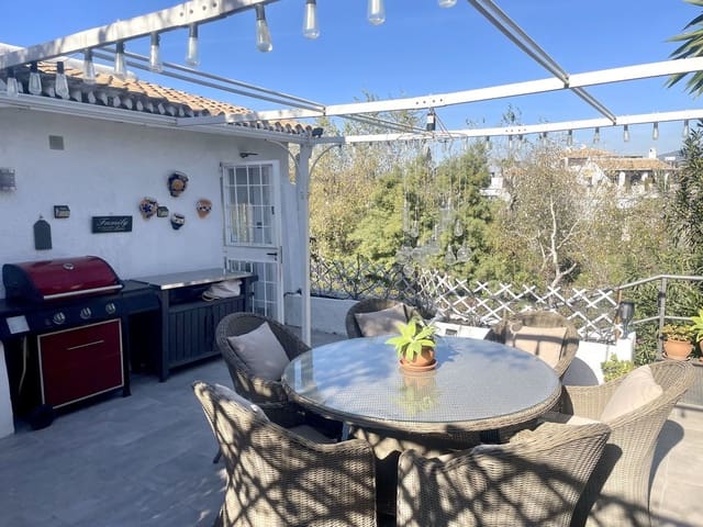 3 quarto Moradia para venda em Cerros del Águila, Mijas com piscina garagem - 599 000 € (Ref: 10089732)
