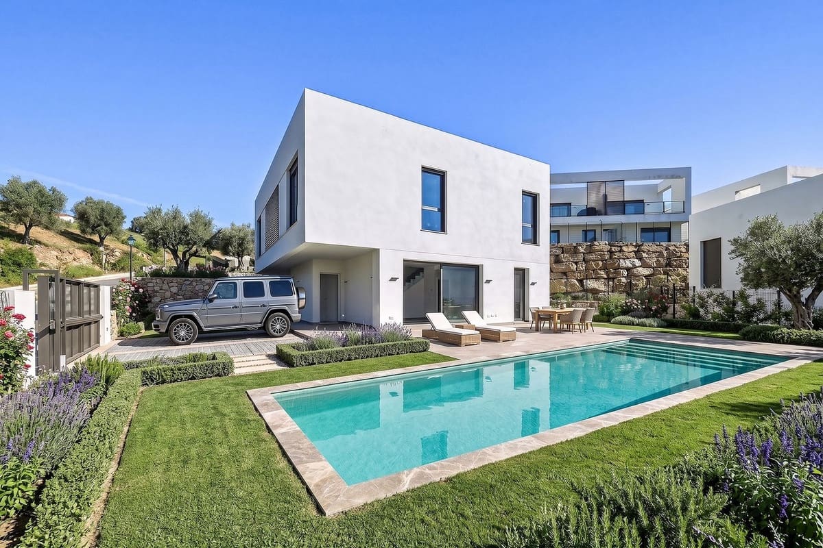 3 camera da letto Villa in vendita in Mijas Costa con piscina garage - 599.000 € (Rif: 10090859)