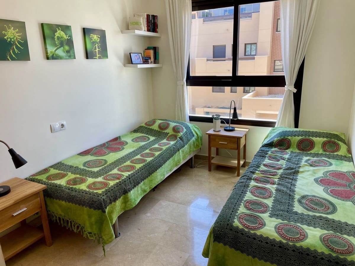 2 makuuhuone Huoneisto myytävänä paikassa La Cala de Mijas mukana uima-altaan 
autotalli - 398 000 € (Ref: 10094509)