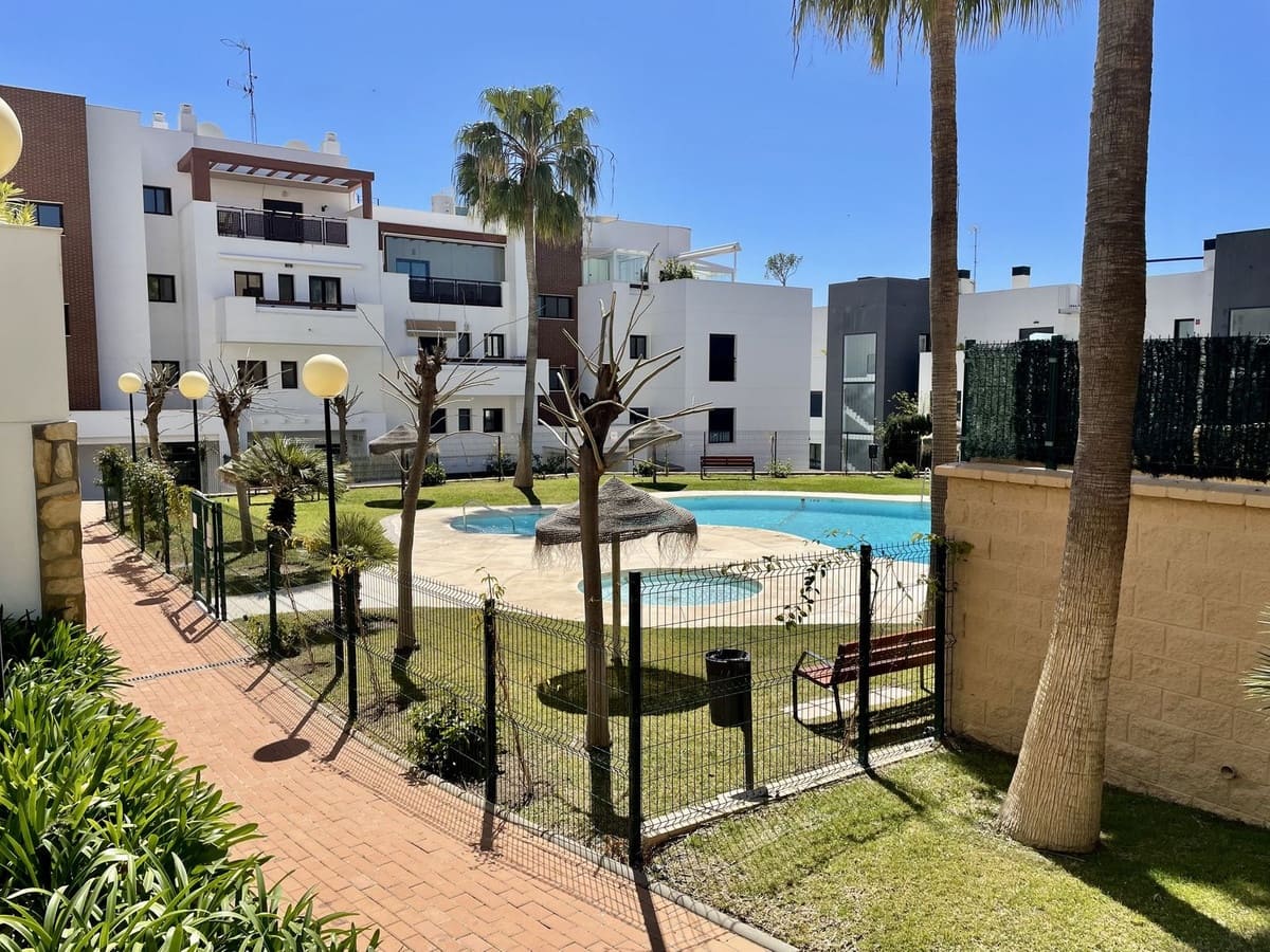 2 makuuhuone Huoneisto myytävänä paikassa La Cala de Mijas mukana uima-altaan 
autotalli - 398 000 € (Ref: 10094509)