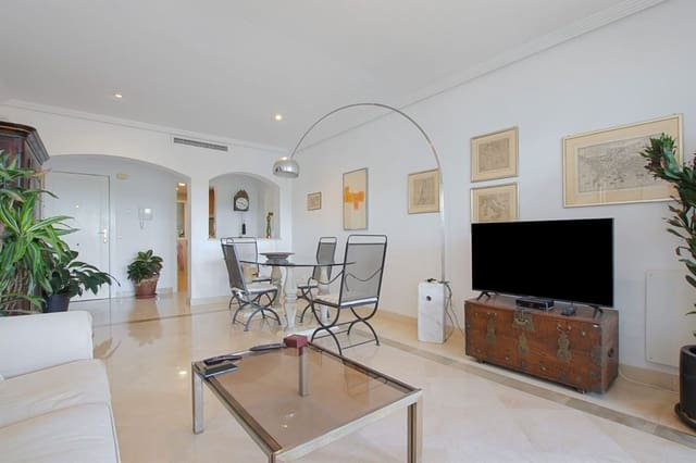3 sypialnia Penthouse na sprzedaż w Los Arqueros - Puerto del Almendro, Benahavís z basenem garażem - 435 000 € (Ref: 10094515)