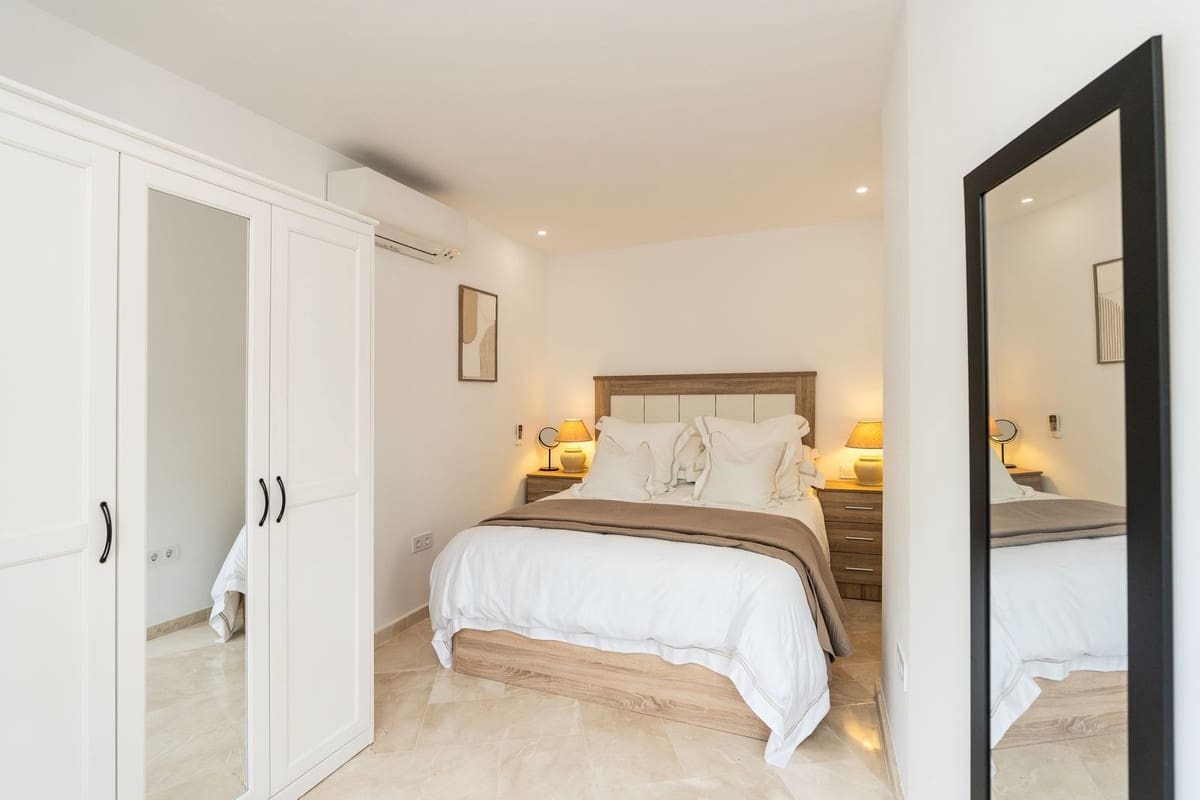 4 soverom Penthouse til salgs i Elviria med svømmebasseng garasje - € 1 699 000 (Ref: 10094599)
