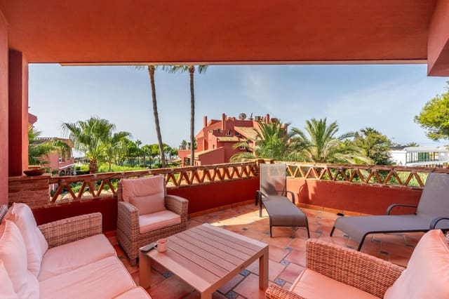 4 soverom Penthouse til salgs i Elviria, Marbella med svømmebasseng garasje - € 1 699 000 (Ref: 10094599)