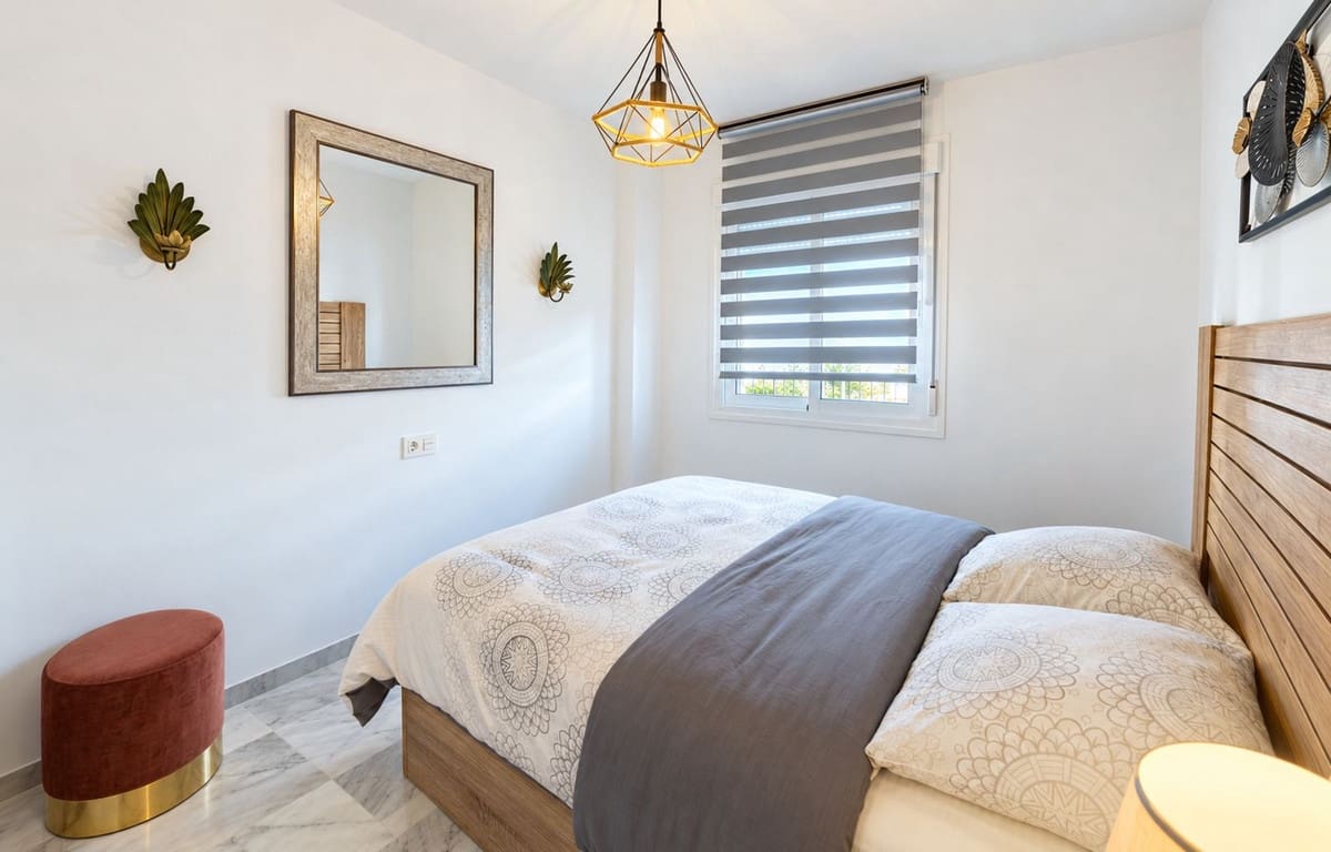 2 sovrum Lägenhet till salu i Casares med garage - 255 000 € (Ref: 10098327)