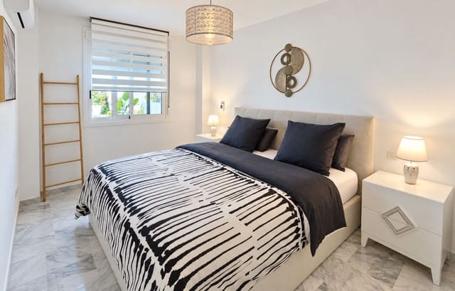Apartamento de 2 habitaciones en Casares en venta con garaje - 255.000 € (Ref: 10098327)