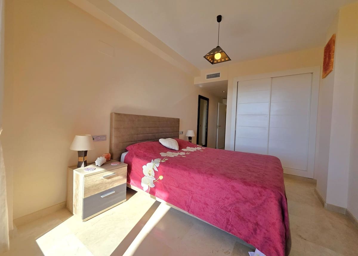2 soverom Leilighet til salgs i La Cala de Mijas med svømmebasseng garasje - € 379 000 (Ref: 10098373)