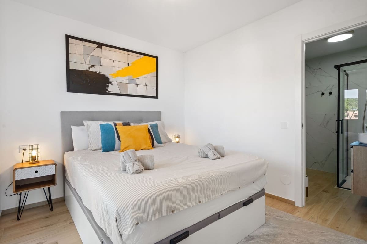 2 soverom Leilighet til salgs i Estepona med svømmebasseng - € 444 000 (Ref: 10098374)