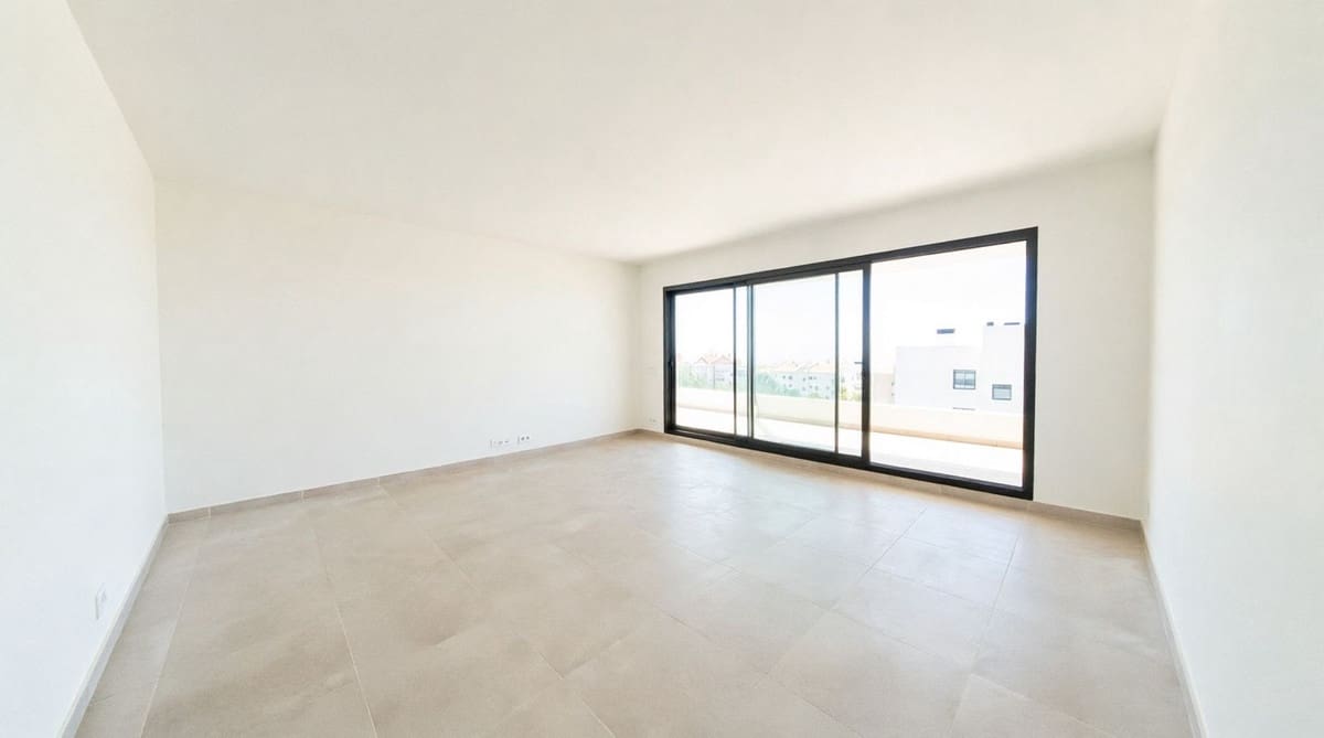 3 bedroom Apartment for sale in Benalmadena with pool garage - € 494,000 (Ref: 10098375)