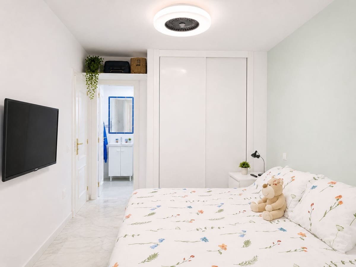 Apartamento de 2 habitaciones en Casares en venta con garaje - 240.000 € (Ref: 10100223)