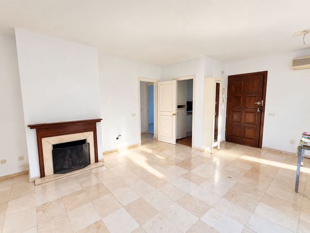 2 soveværelse Lejlighed til salg i Benamara, Estepona med swimmingpool - € 285.000 (Ref: 10100282)