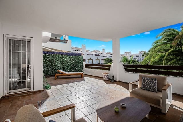 2 chambre Appartement à vendre à Estepona avec piscine garage - 450 000 € (Ref: 10100421)