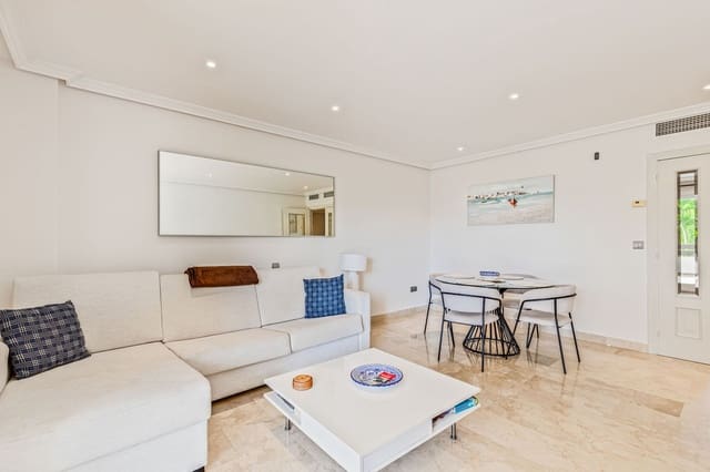 2 chambre Appartement à vendre à Estepona avec piscine garage - 450 000 € (Ref: 10100421)