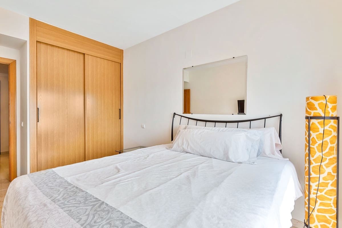 3 soveværelse Penthouse til salg i New Golden Mile med swimmingpool garage - € 599.000 (Ref: 10100484)