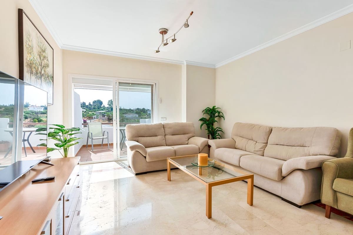 3 soveværelse Penthouse til salg i New Golden Mile med swimmingpool garage - € 599.000 (Ref: 10100484)