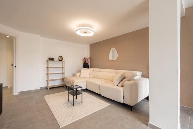 4 chambre Villa/Maison à vendre à Estepona avec piscine garage - 1 295 000 € (Ref: 10100488)