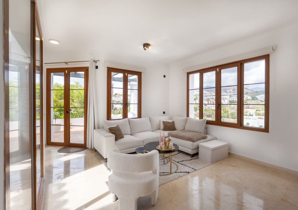 4 chambre Villa/Maison à vendre à Estepona avec piscine garage - 1 295 000 € (Ref: 10100488)