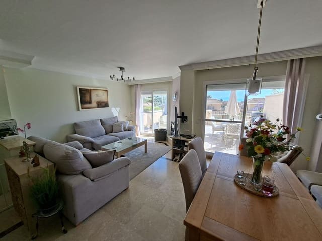 3 soveværelse Byhus til salg i La Duquesa / Puerto de la Duquesa, Manilva med swimmingpool garage - € 430.000 (Ref: 10102566)