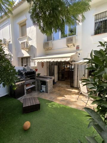 3 chambre Maison de Ville à vendre à Cerros del Águila, Mijas avec piscine garage - 445 000 € (Ref: 10102570)