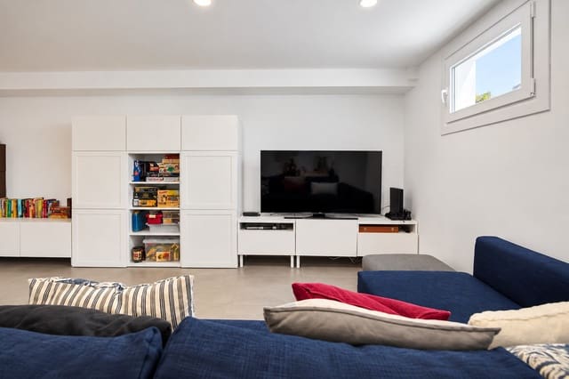 3 chambre Maison de Ville à vendre à Doña Julia Golf, Casares avec piscine garage - 525 000 € (Ref: 10111008)