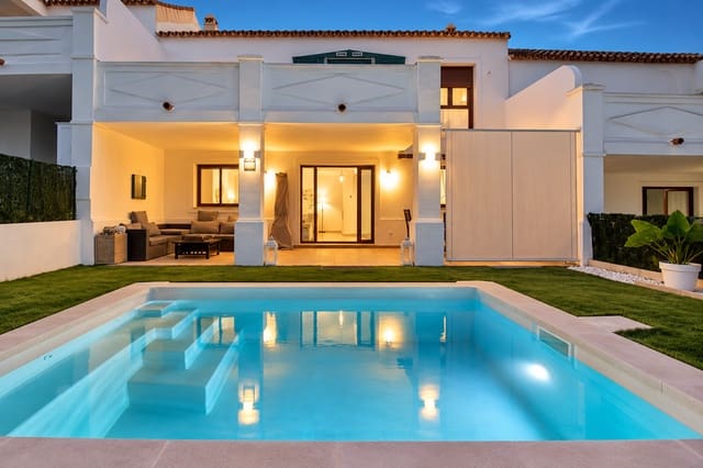 3 chambre Maison de Ville à vendre à Doña Julia Golf, Casares avec piscine garage - 525 000 € (Ref: 10111008)