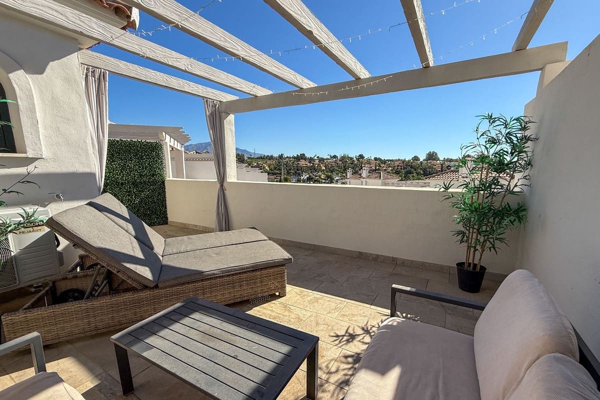 3 sovrum Hus till salu i Benahavis med pool garage - 549 000 € (Ref: 10111009)
