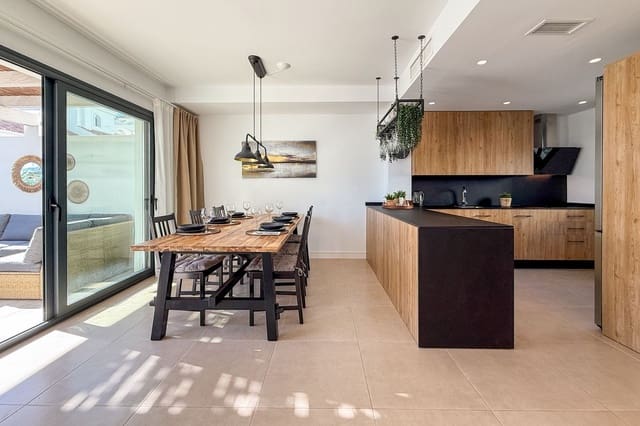 3 sovrum Hus till salu i El Paraíso, Benahavís med pool garage - 549 000 € (Ref: 10111009)