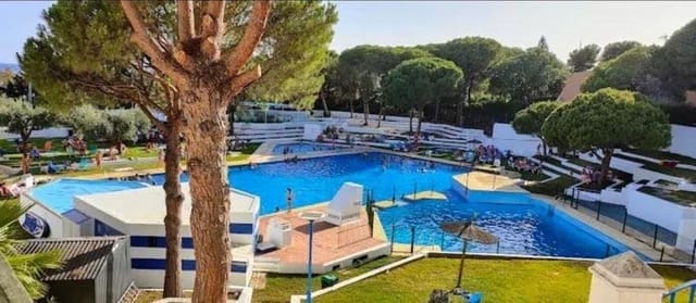 4 slaapkamer Huis te koop in Estepona met zwembad garage - € 629.000 (Ref: 10111013)