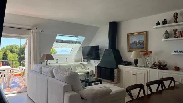 4 slaapkamer Huis te koop in Estepona met zwembad garage - € 629.000 (Ref: 10111013)