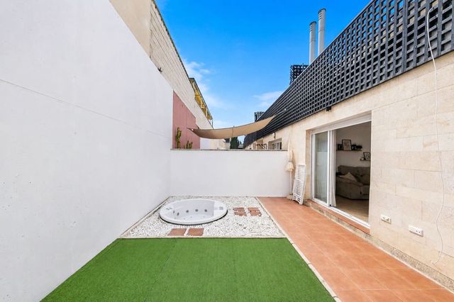 2 soverom Hus til salgs i Mijas med svømmebasseng garasje - € 369 000 (Ref: 10111809)