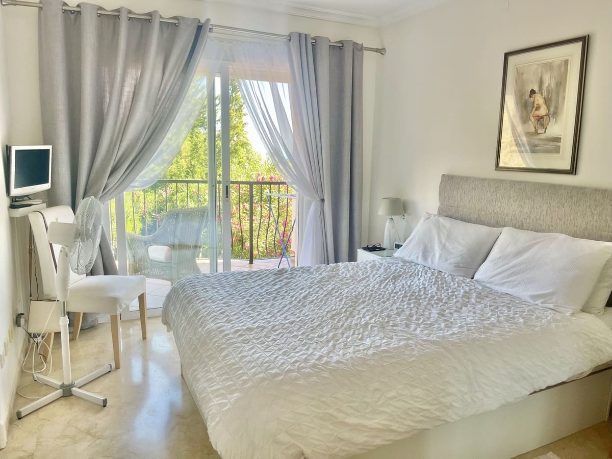 2 soveværelse Byhus til salg i Mijas med swimmingpool garage - € 390.000 (Ref: 10111810)