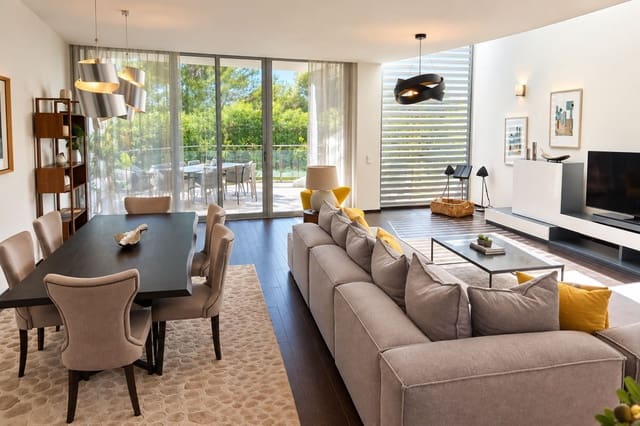 2 bedroom Townhouse for sale in Sierra Blanca, Marbella with pool garage - € 1,350,000 (Ref: 10130705)