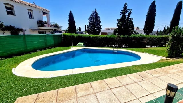 2 makuuhuone Omakotitalo myytävänä paikassa Mijas Golf, Mijas mukana uima-altaan 
autotalli - 329 000 € (Ref: 10130708)