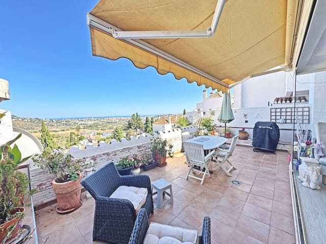 2 makuuhuone Omakotitalo myytävänä paikassa Mijas Golf, Mijas mukana uima-altaan 
autotalli - 333 000 € (Ref: 10130709)