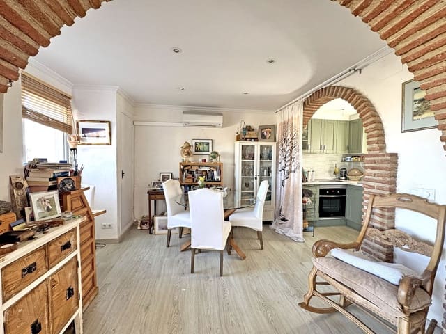 2 makuuhuone Omakotitalo myytävänä paikassa Mijas Golf, Mijas mukana uima-altaan 
autotalli - 333 000 € (Ref: 10130709)