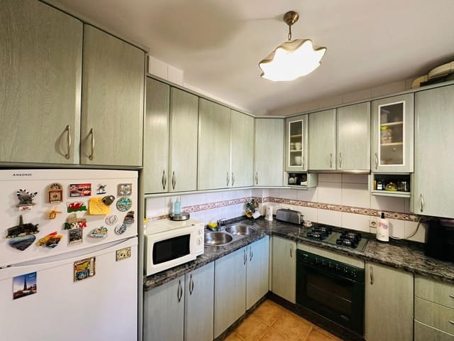2 soveværelse Byhus til salg i La Sierrezuela, Mijas med swimmingpool garage - € 398.000 (Ref: 10130712)