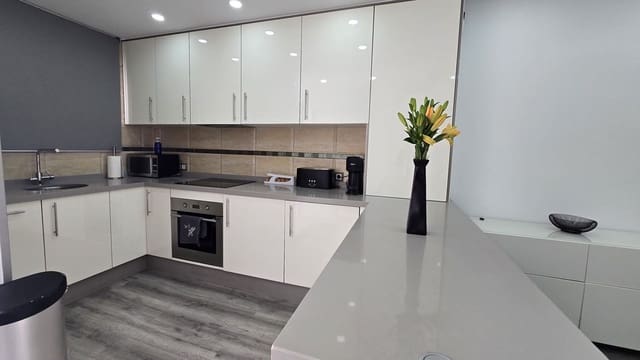 2 chambre Maison de Ville à vendre à Riviera del Sol, Mijas avec piscine - 399 000 € (Ref: 10130717)
