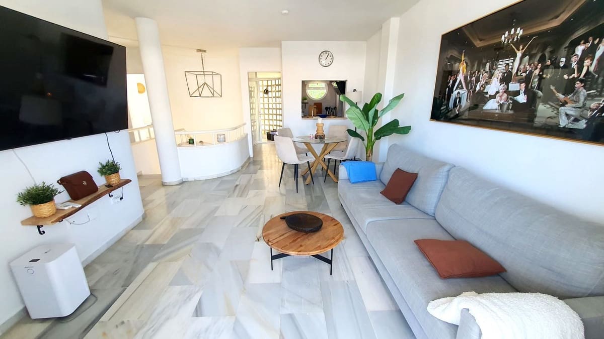 2 sypialnia Dom na sprzedaż w Mijas Costa z basenem garażem - 495 000 € (Ref: 10131855)