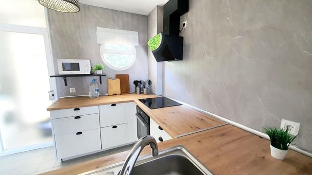 2 sypialnia Dom na sprzedaż w Mijas Costa, Mijas z basenem garażem - 495 000 € (Ref: 10131855)