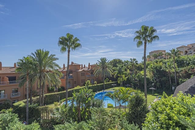 2 quarto Apartamento para venda em Estepona com piscina garagem - 529 000 € (Ref: 10132043)